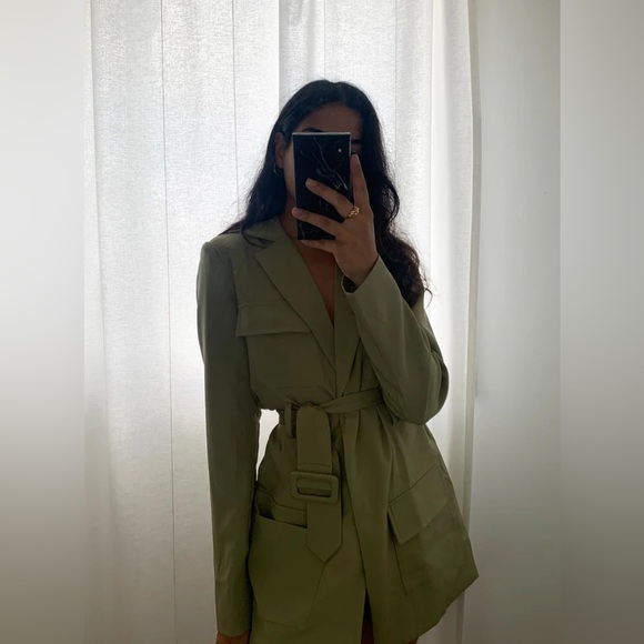 Princess Polly Lioness Steinway Mini Blazer Dresss - Picture 10 of 10